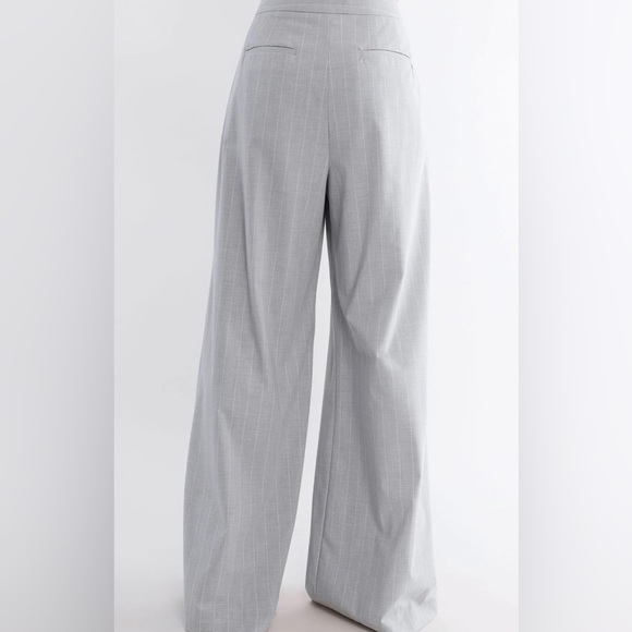 BCBG X MAEVE REILLY - lace up blazer & trouser set - NEW WITH TAGS - Picture 6 of 8